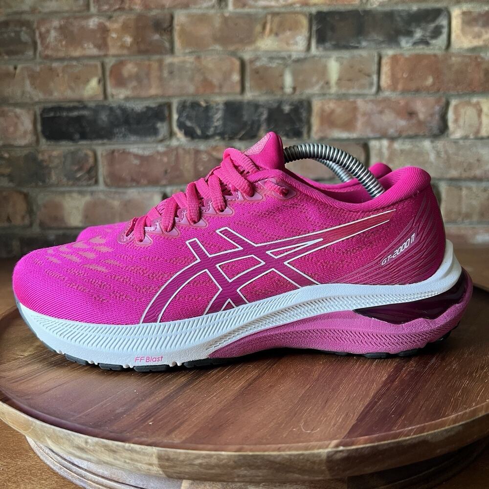 Asics GT 2000 11 Hot Pink Road Running Shoes Sneakers Women's Size 6.5